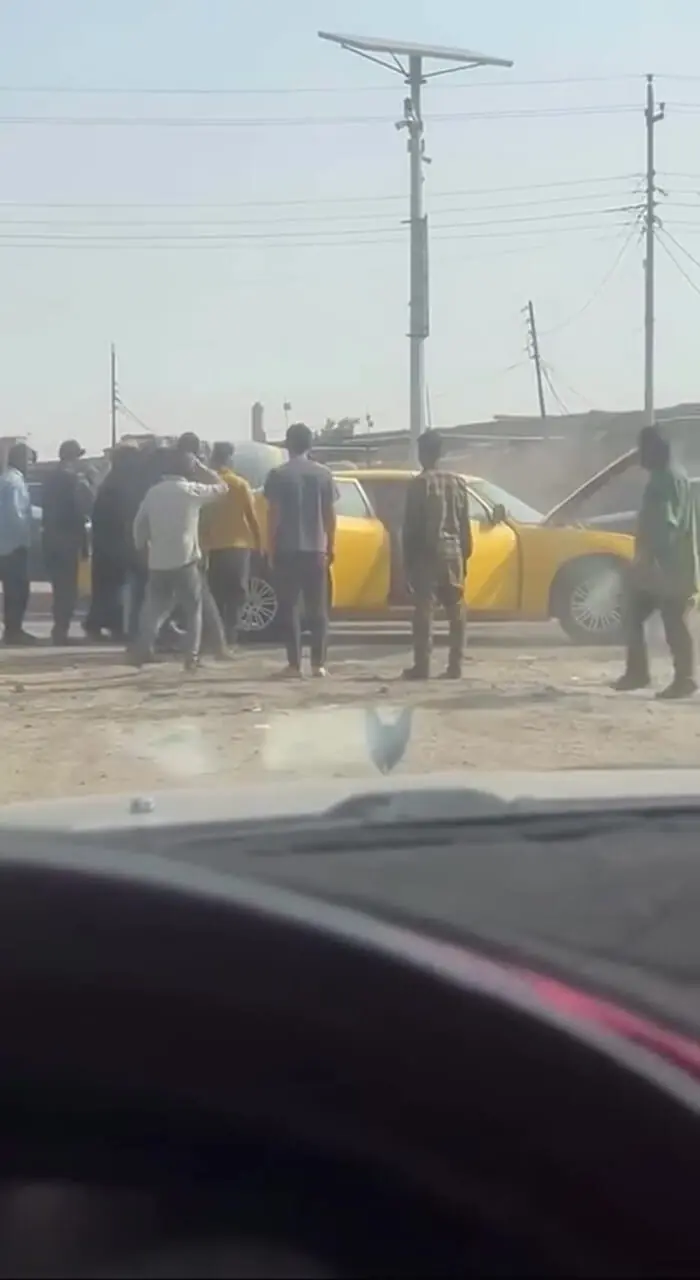آتش گرفتن خودرو در به علت گرمای شدید در عراق