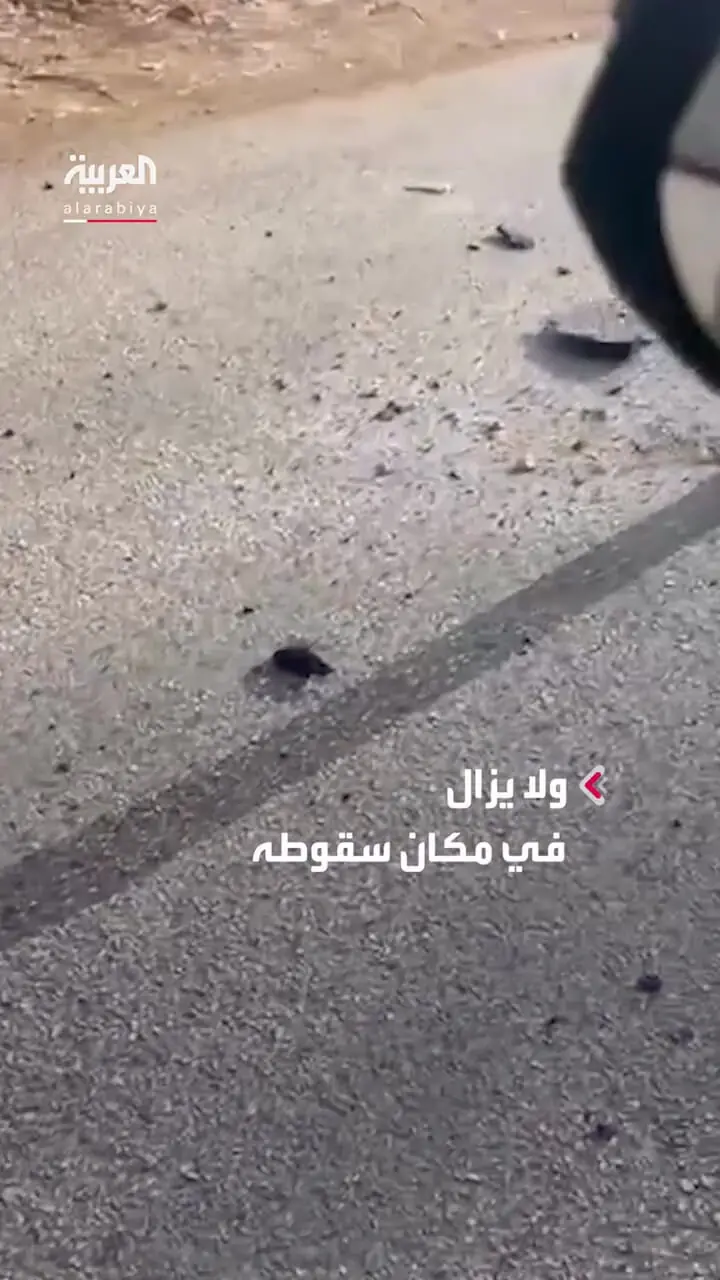 ببینید؛ موشک سقوط کرده در جنوب لبنان منفجر نشد