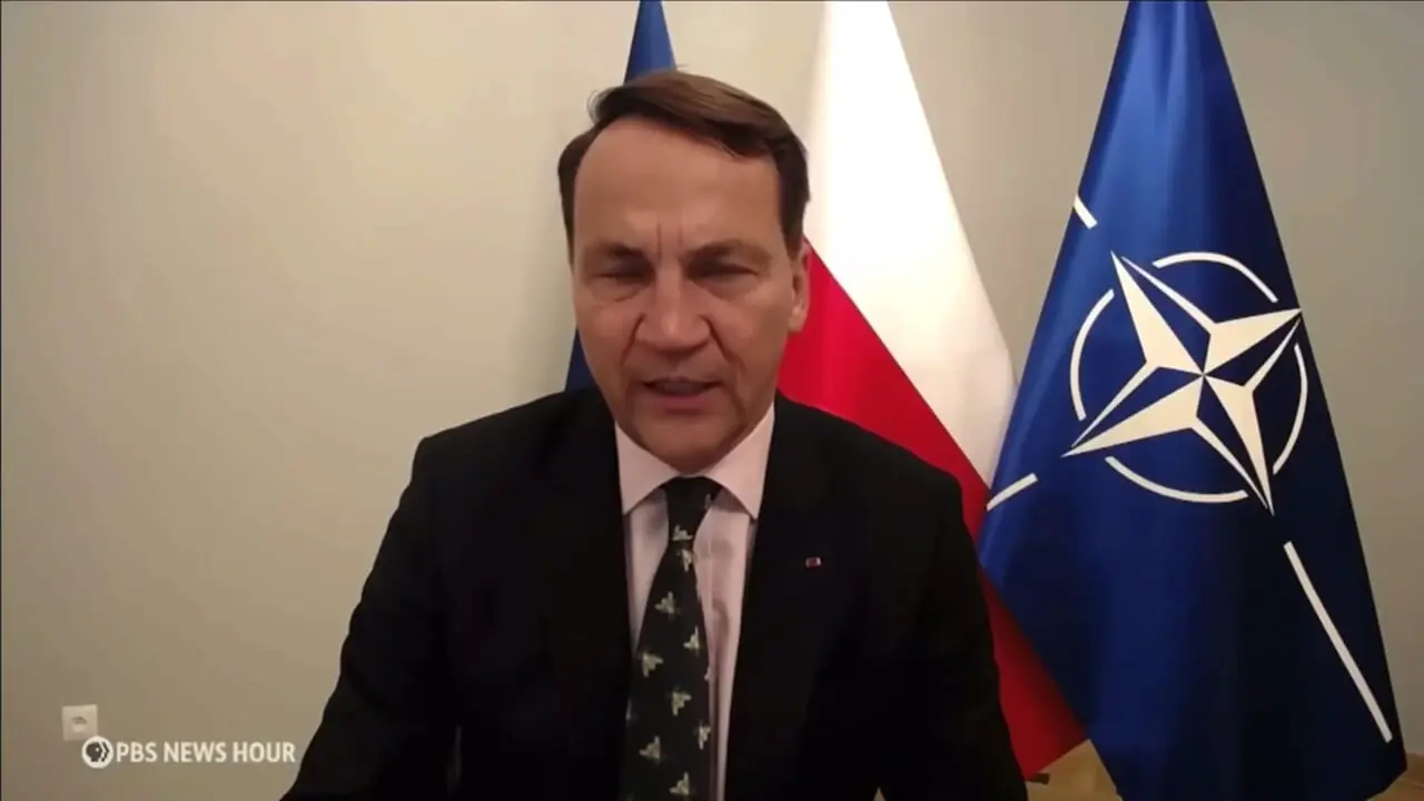 تلاش وزیر خارجه لهستان برای تحریک ترامپ علیه روسیه: پوتین تو را مسخره می‌کند!