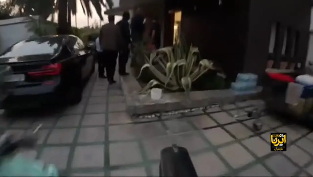 لحظه بازداشت اراذل و اوباش مسلح در نوشهر