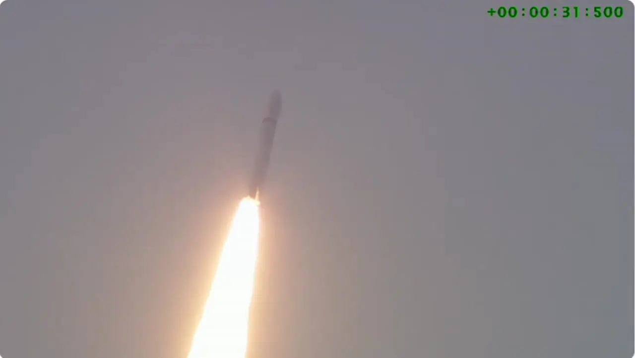 سنگین‌ترین ماهواره هند با موفقیت به فضا پرتاب شد