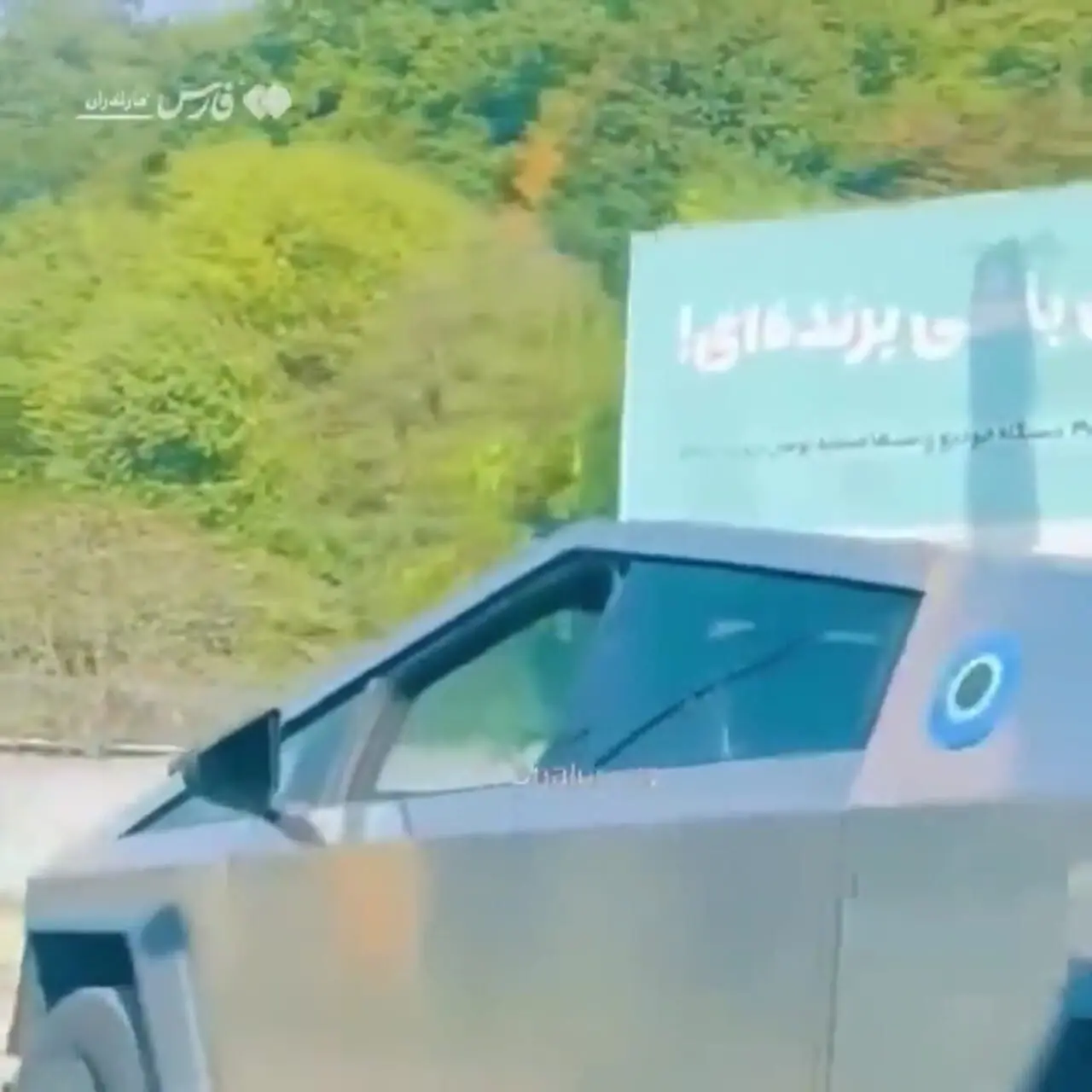 تردد تسلا در خیابان‌های چالوس