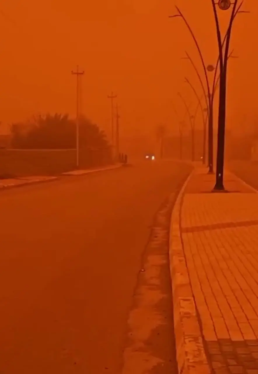 آسمان عراق سرخ رنگ شد!