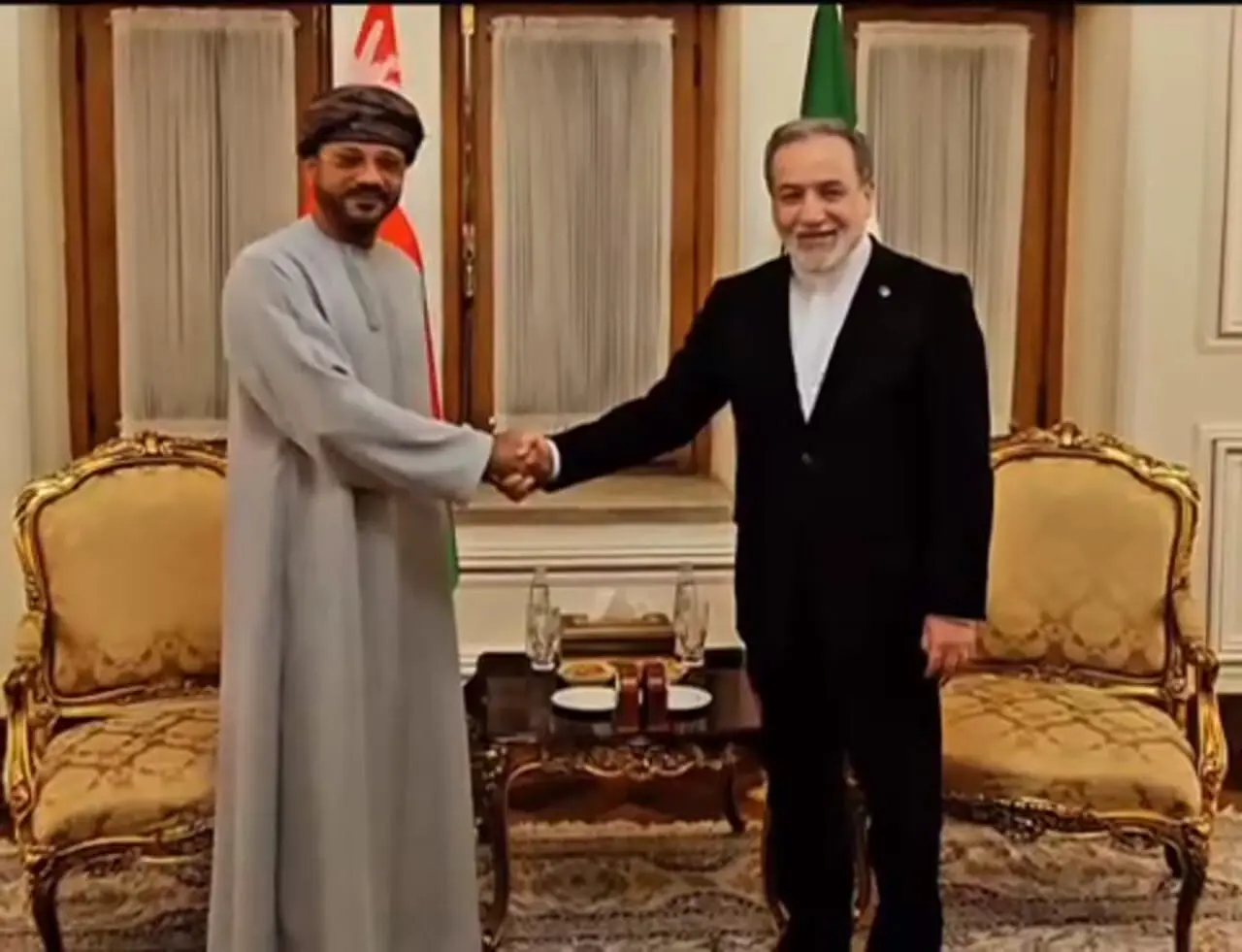 تصاویر دیدار عراقچی با بدر البوسعیدی وزیر خارجه عمان