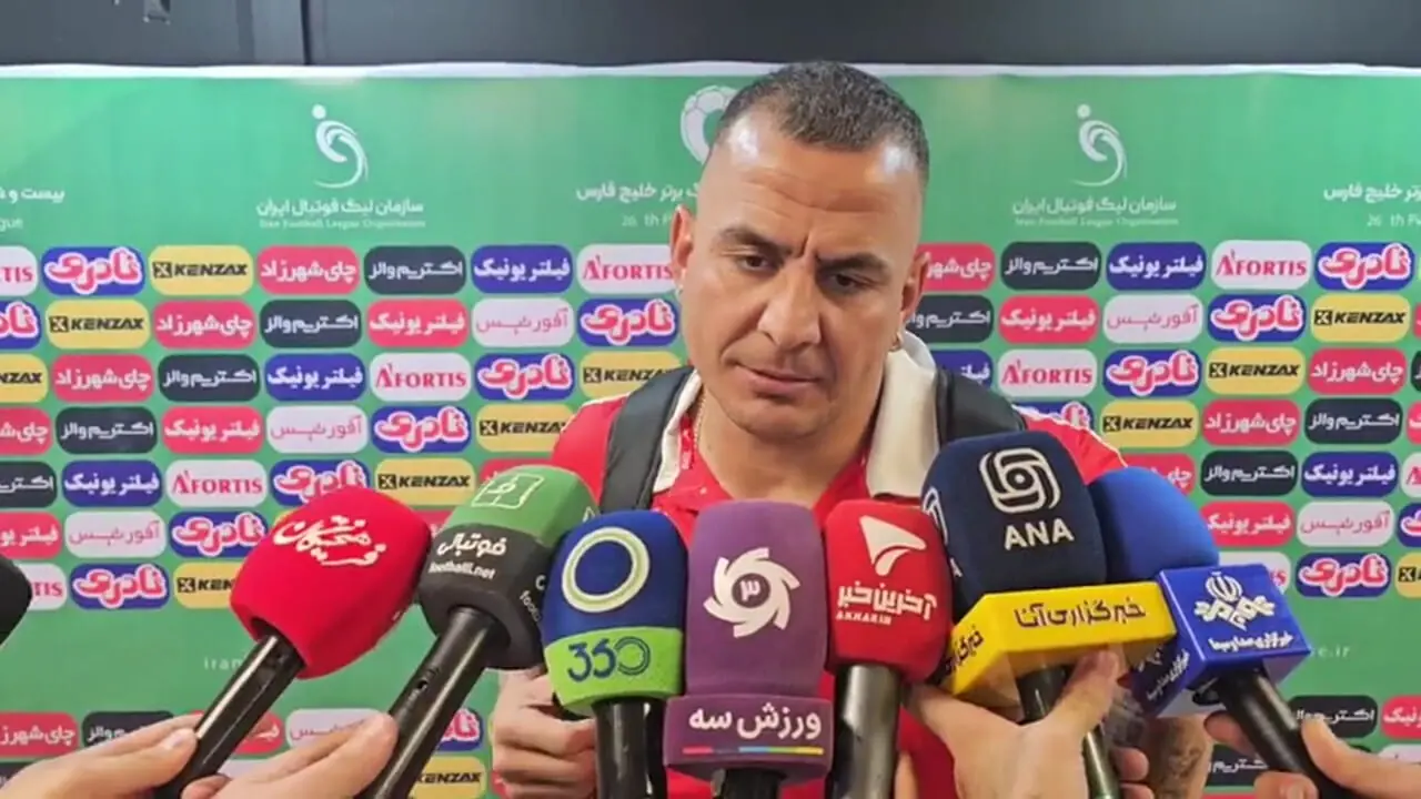 ببینید؛ کنایه تند حامد لک به علیرضا بیرانوند!